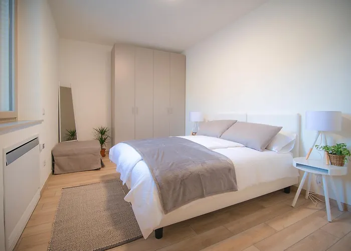 Comonfive Hébergement de vacances Côme