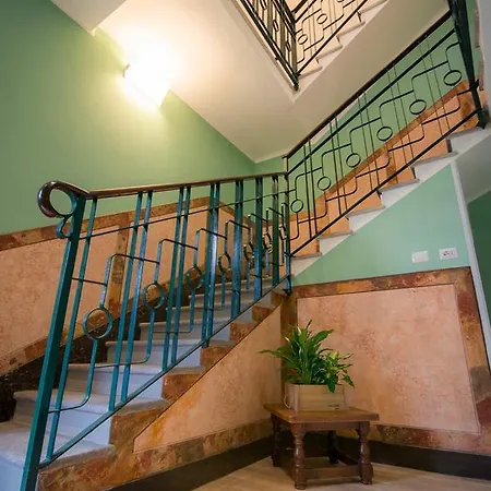 Comonfive Vakantiehuis Como